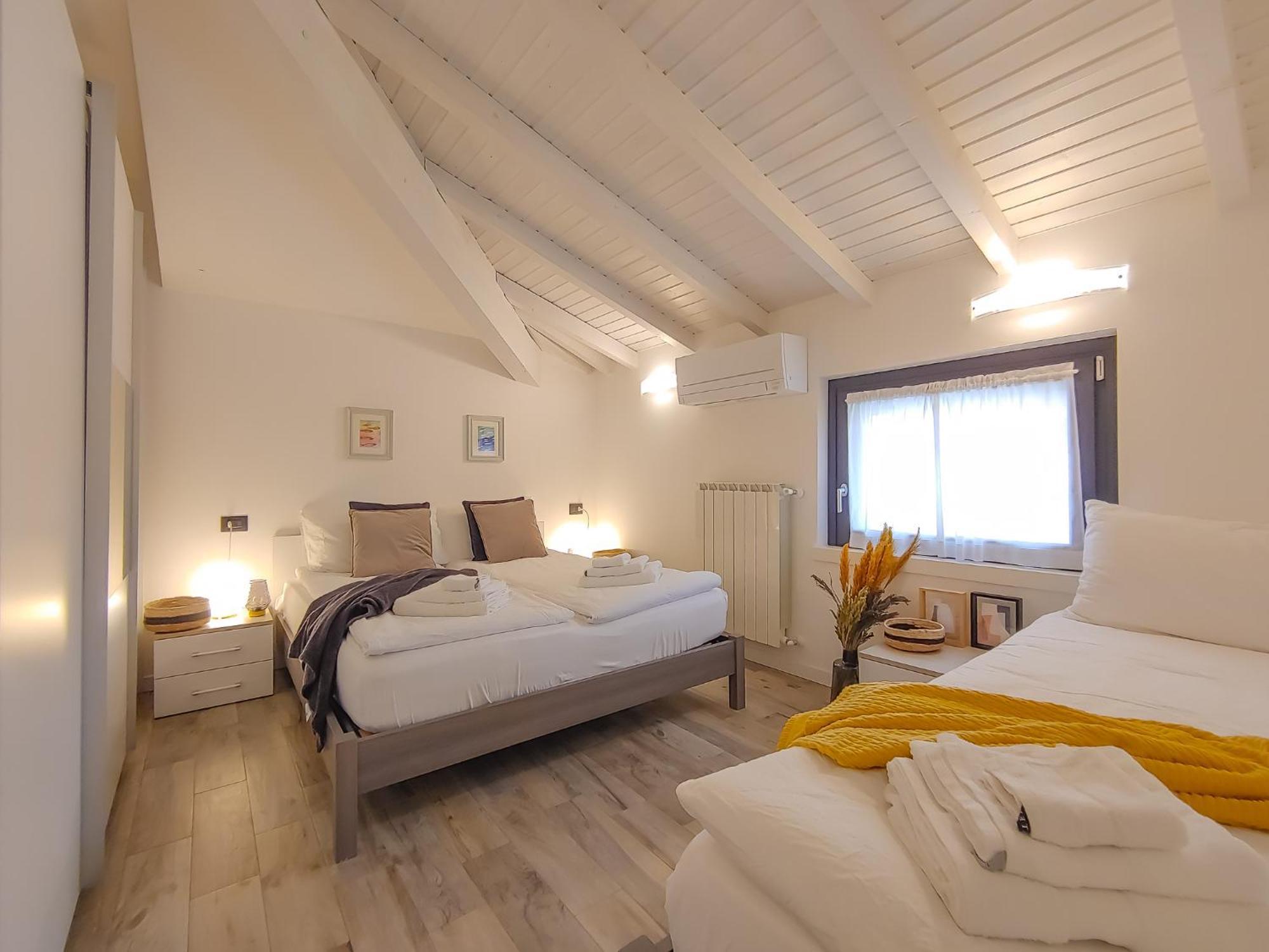 Dascio Dolce Ferienwohnung Panorama Balkon Am See Екстериор снимка