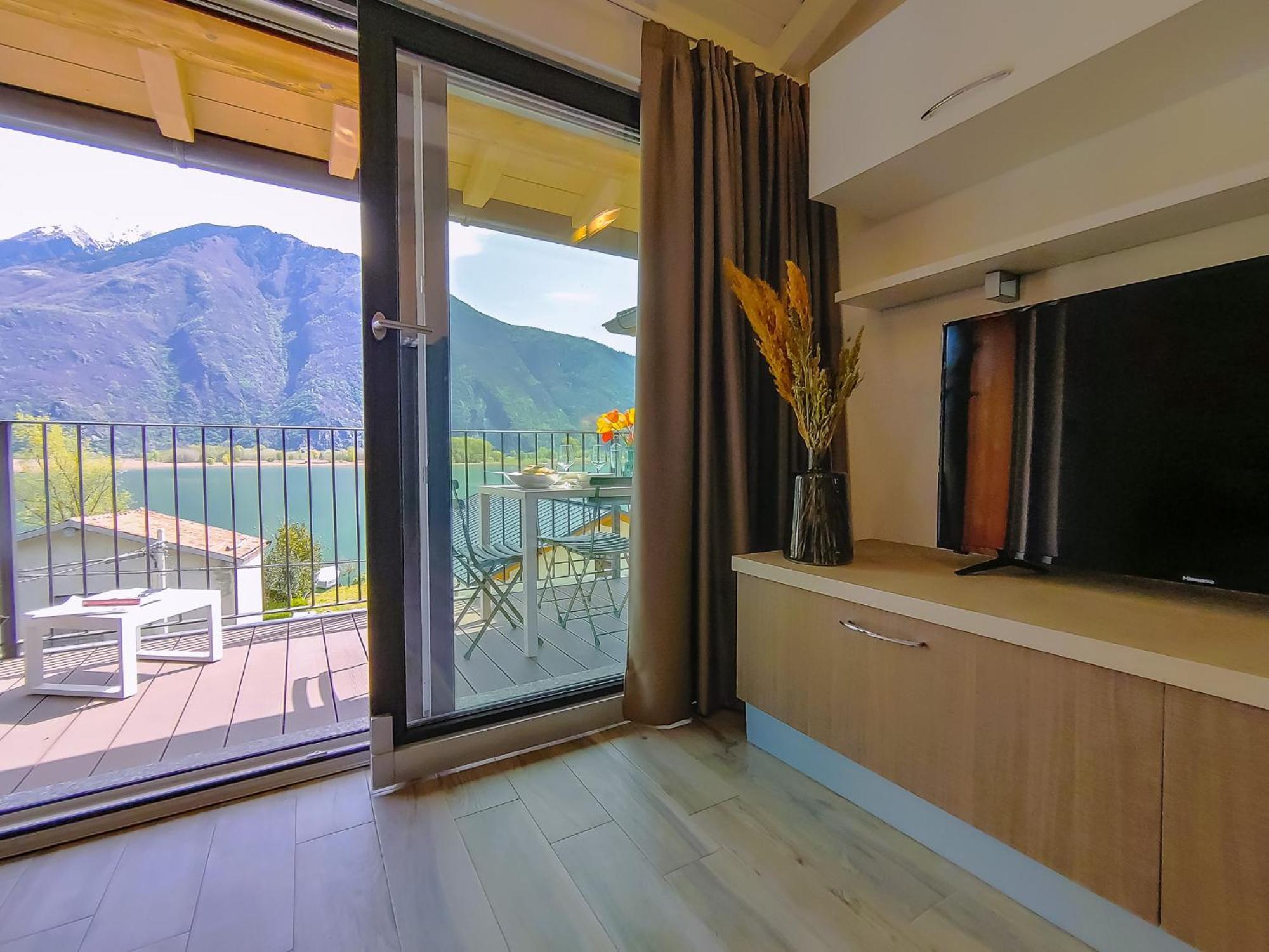 Dascio Dolce Ferienwohnung Panorama Balkon Am See Екстериор снимка