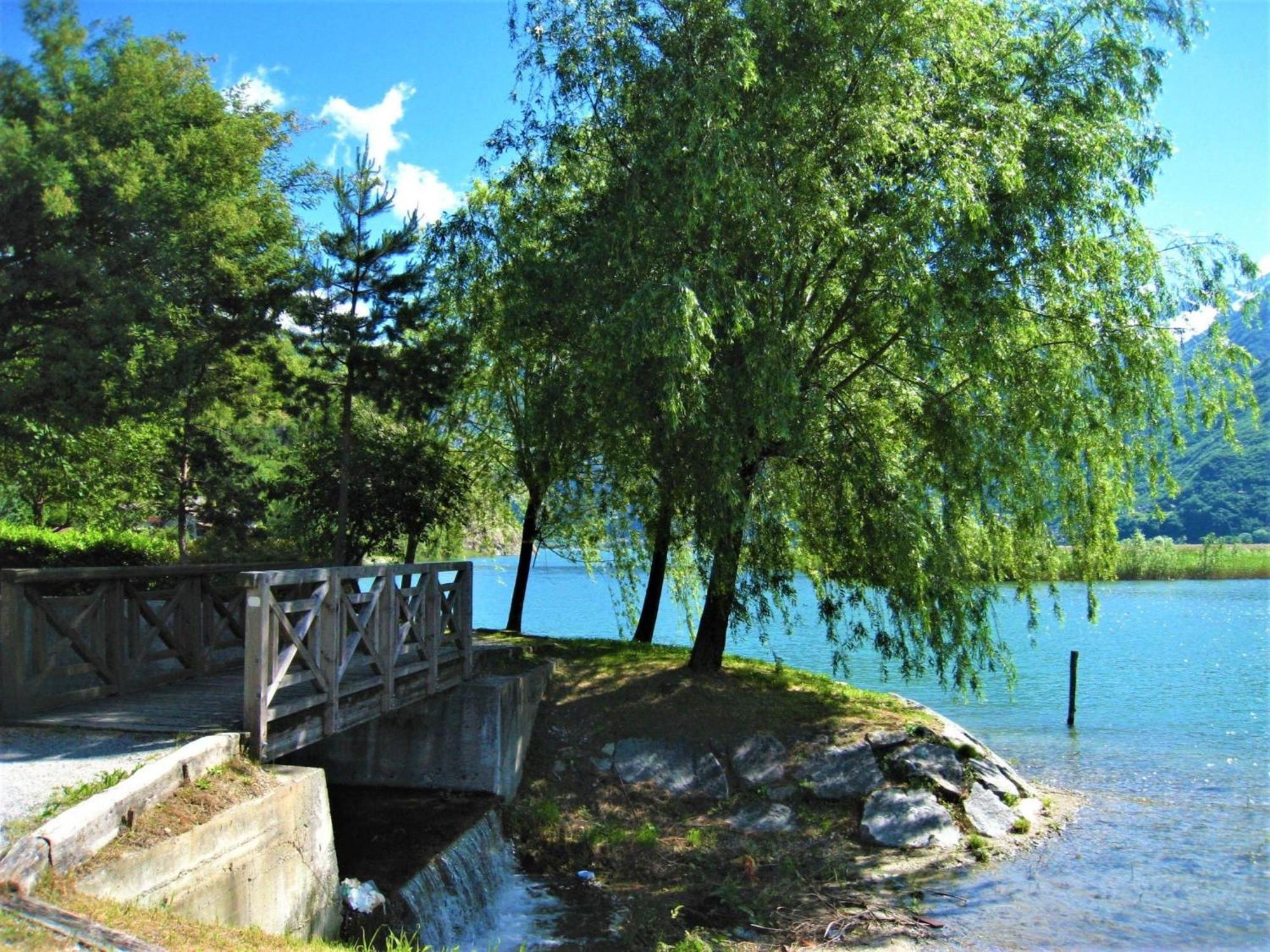 Dascio Dolce Ferienwohnung Panorama Balkon Am See Екстериор снимка